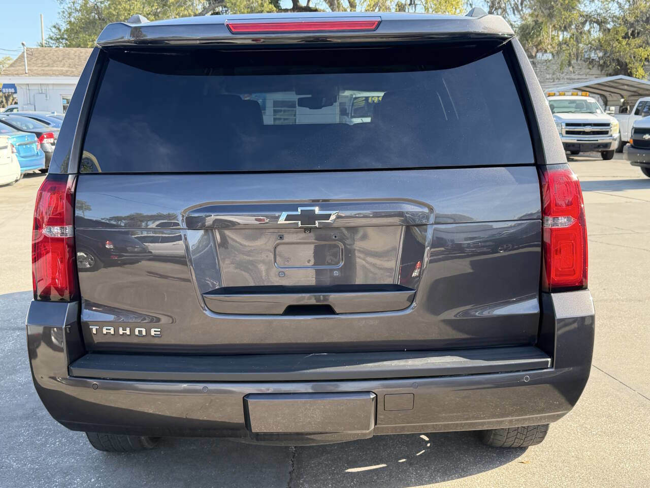 Used 2017 Chevrolet Tahoe LT w/ Luxury Package RWD image 7