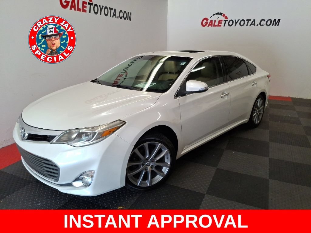 Used 2015 Toyota Avalon XLE Touring FWD image 1