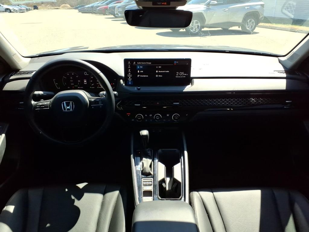 Used 2024 Honda Accord EX-L image 14