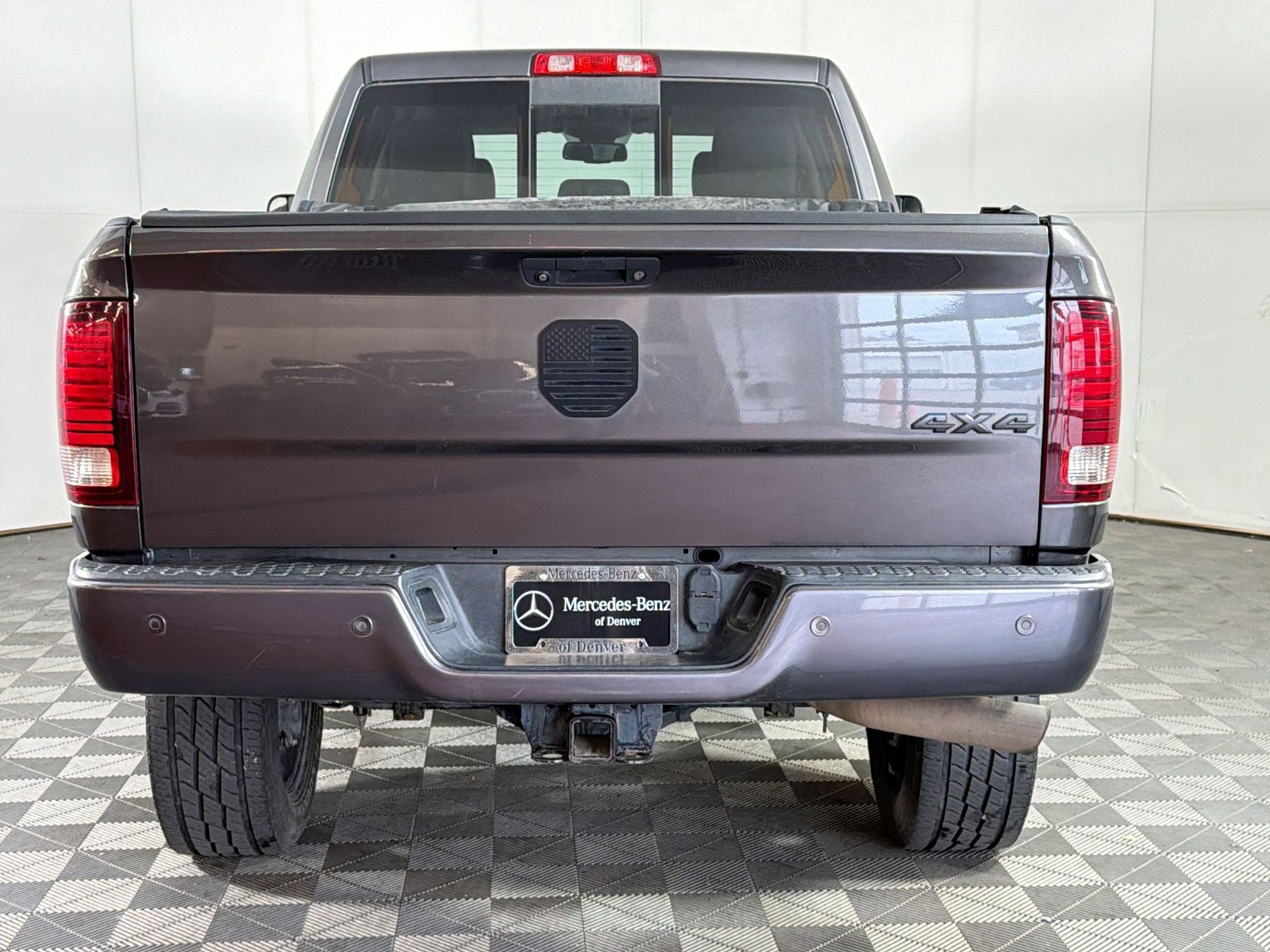 Used 2018 RAM 2500 Laramie w/ Sport Appearance Group AWD/4WD image 10