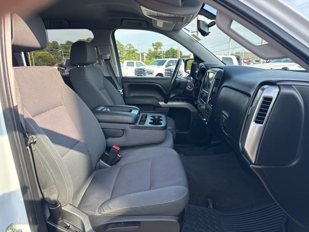 Used 2018 Chevrolet Silverado 1500 LT w/ All Star Edition image 26