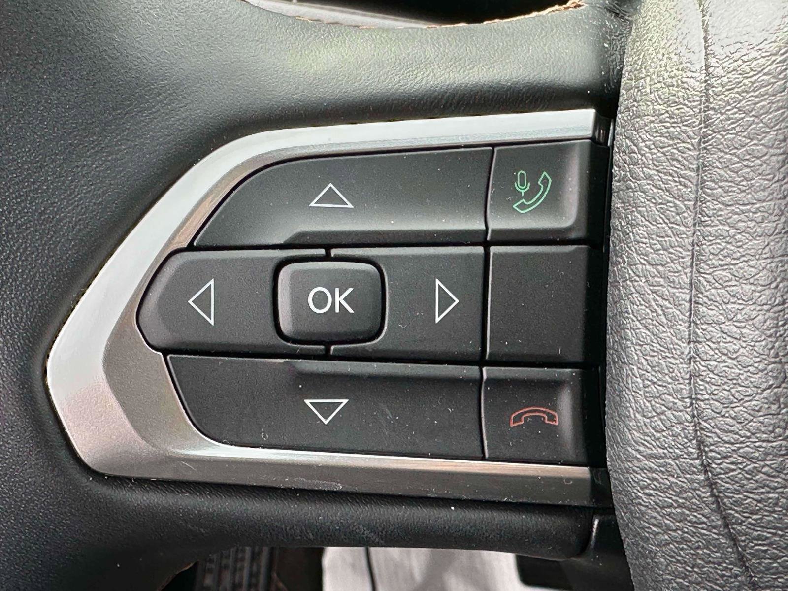 Used 2022 Jeep Compass Limited image 20