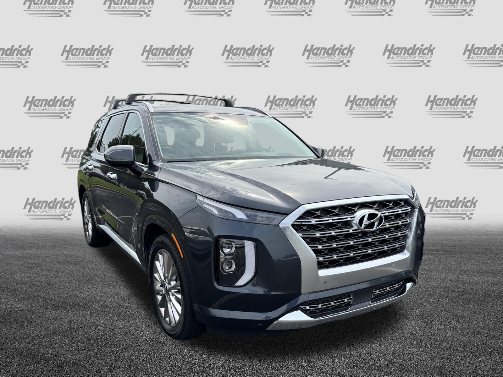 Used 2020 Hyundai Palisade Limited FWD image 2