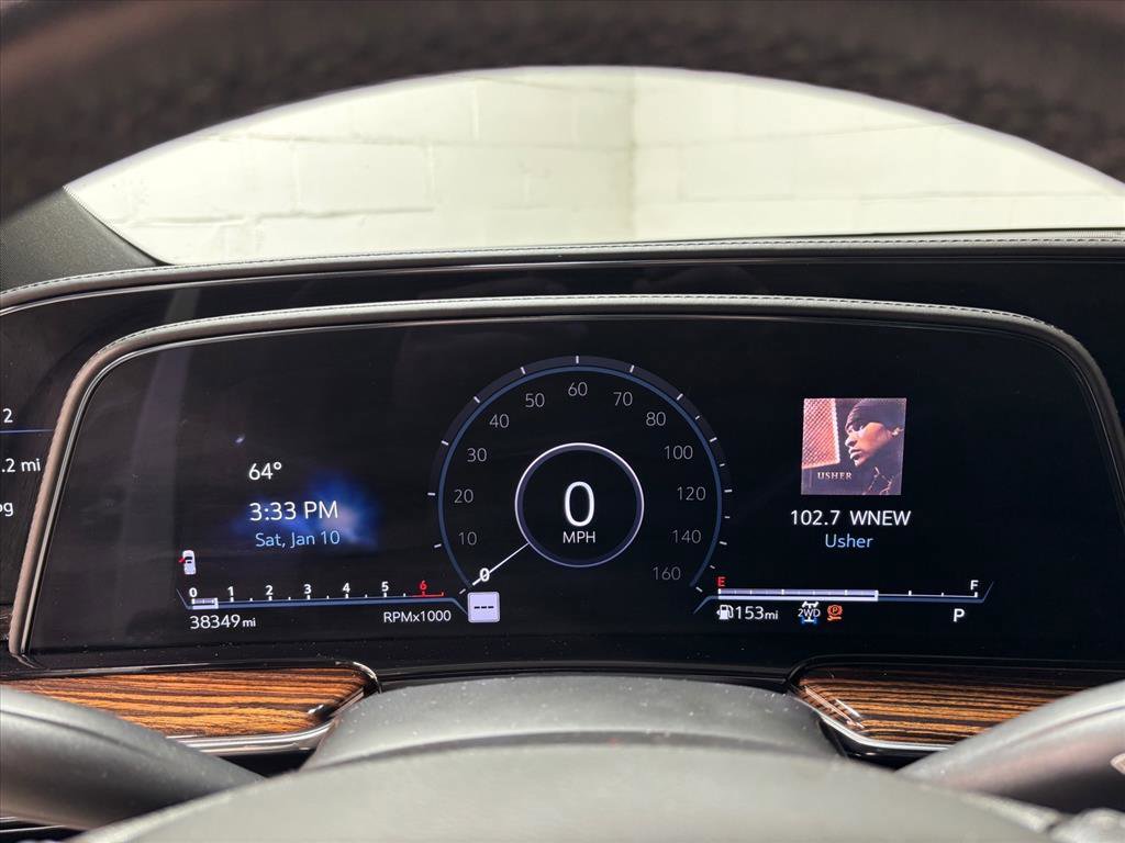 Used 2021 Cadillac Escalade Premium Luxury w/ Driver Assist Tech Package image 19