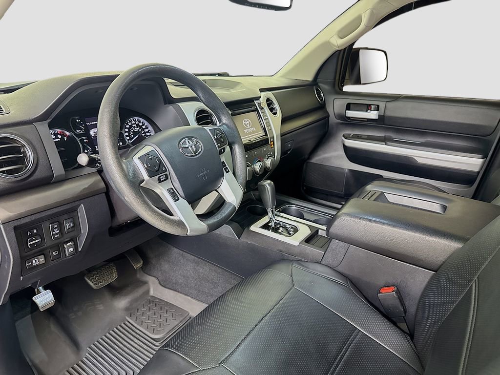 Used 2018 Toyota Tundra SR5 image 7