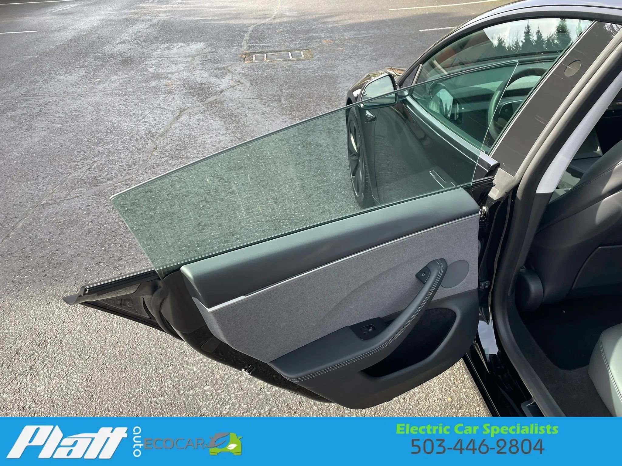 Used 2024 Tesla Model 3 Standard Range image 43