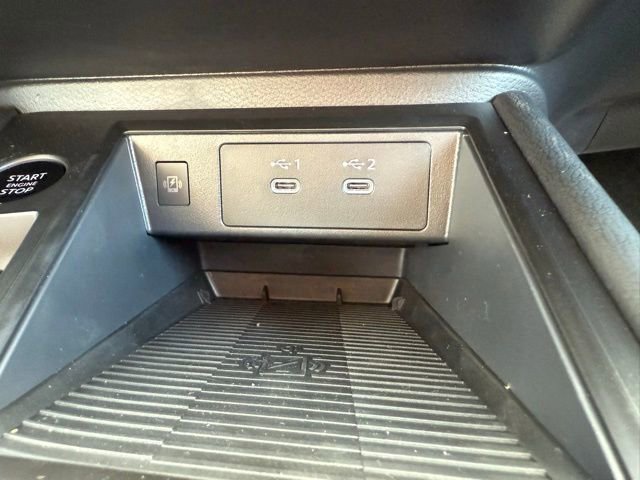 New 2026 Nissan Kicks SR w/ Cold Weather Package image 29