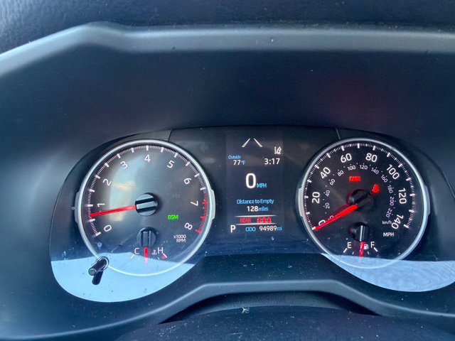 Used 2020 Toyota RAV4 XLE w/ Convenience Package AWD/4WD image 7