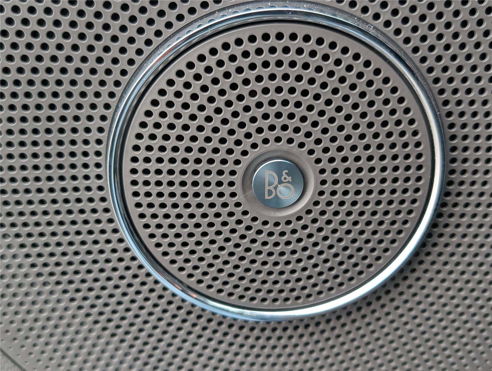 Used 2021 Ford Expedition Limited image 21