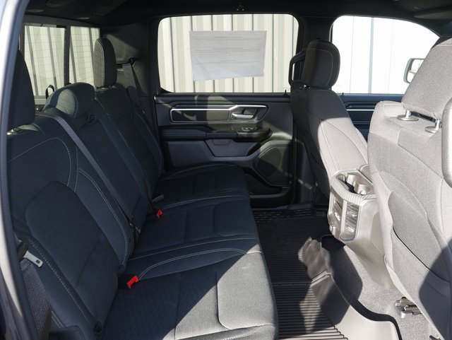 New 2026 RAM 1500 4x4 Crew Cab image 29