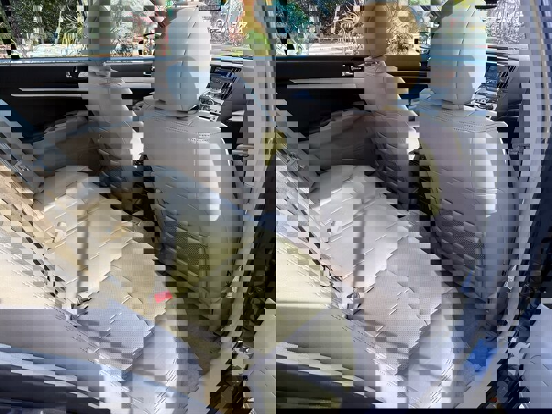 Used 2009 INFINITI G37 Journey w/ Premium Pkg image 12