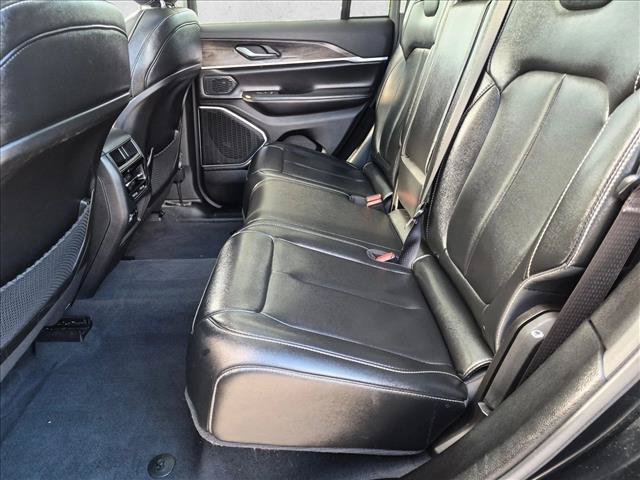 Used 2024 Jeep Grand Cherokee Limited 4xe AWD/4WD image 17