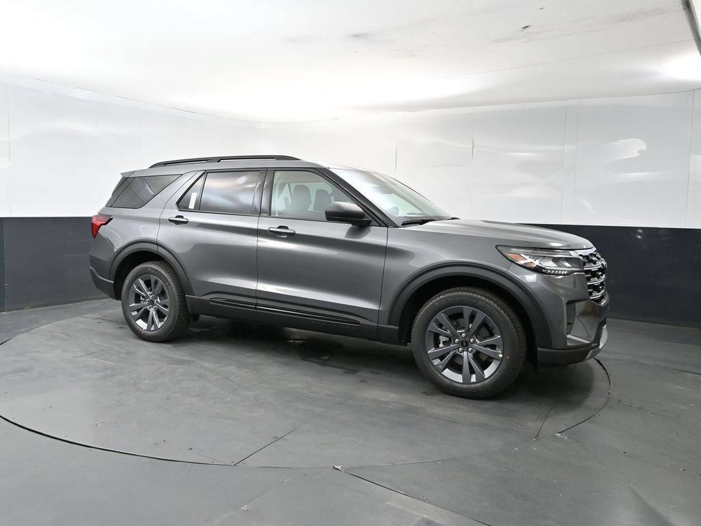New 2026 Ford Explorer Active w/ Active Comfort Package AWD/4WD image 7
