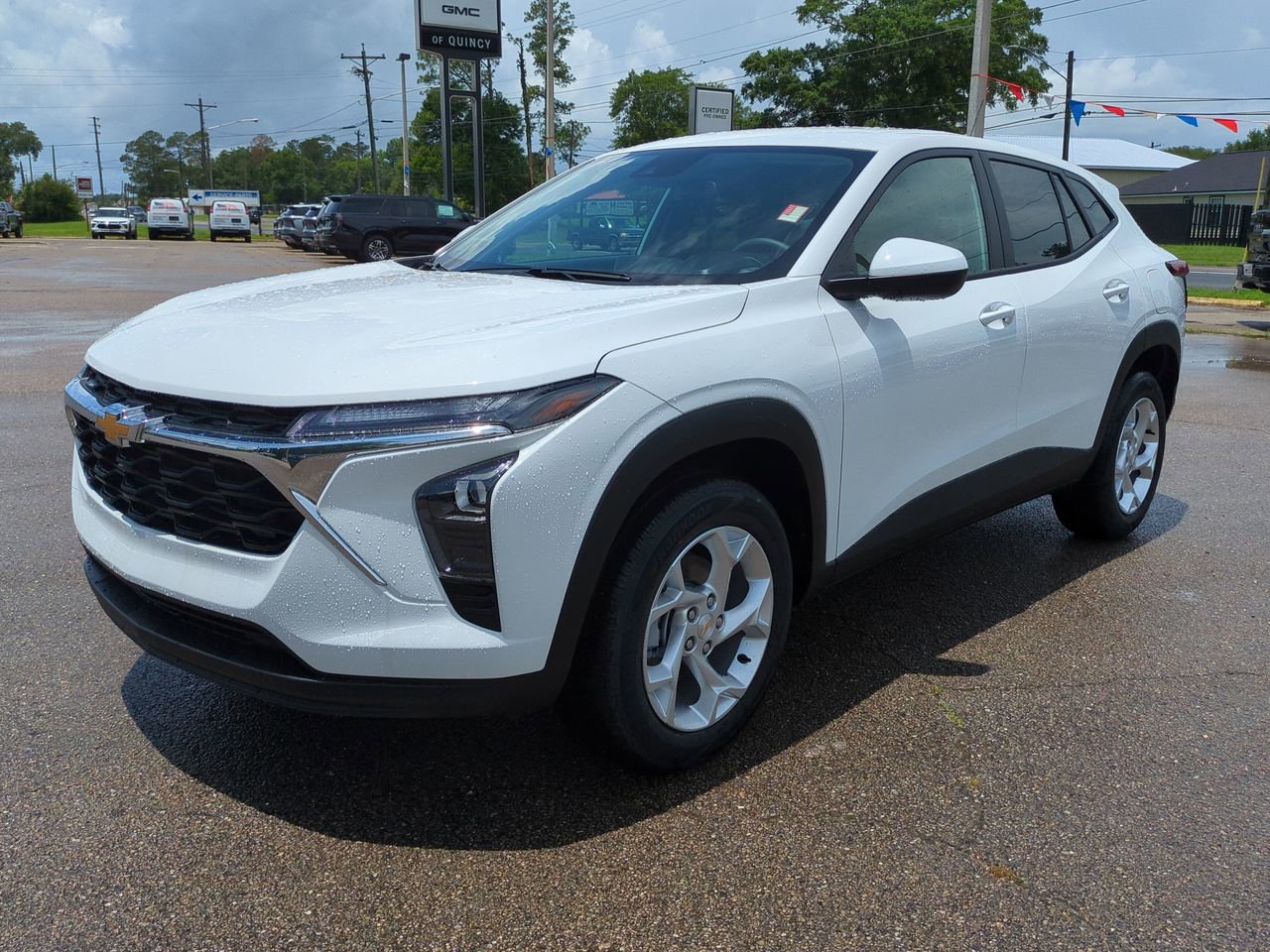 New 2026 Chevrolet Trax LS w/ LS Convenience Package FWD image 8