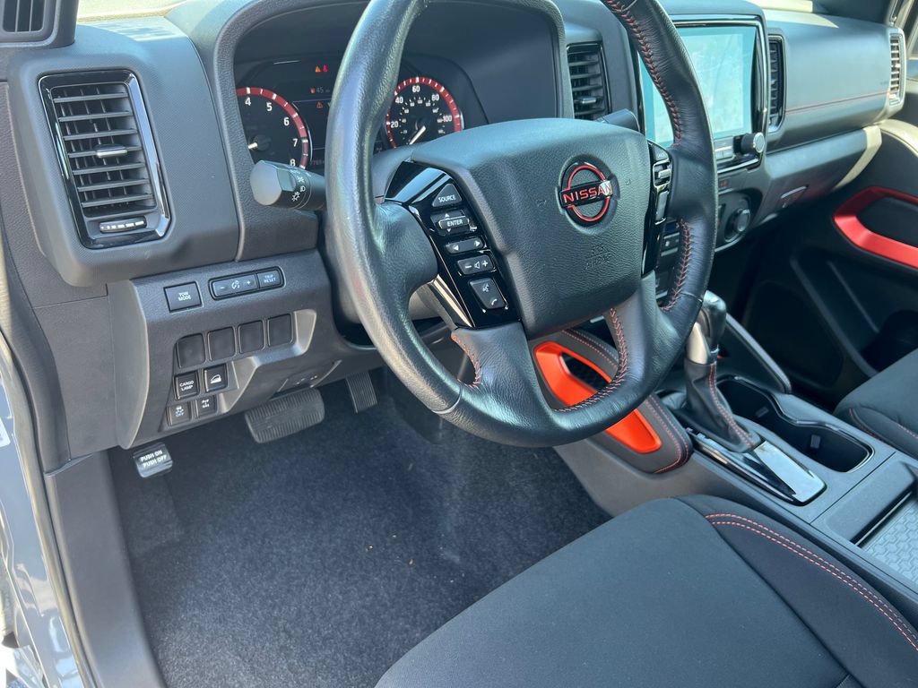 Used 2024 Nissan Frontier PRO-4X w/ Off-Road Protection Package AWD/4WD image 23