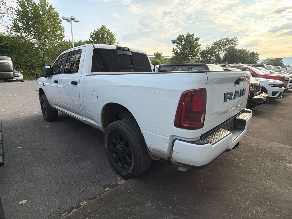 Used 2026 RAM 2500 Big Horn AWD/4WD image 6