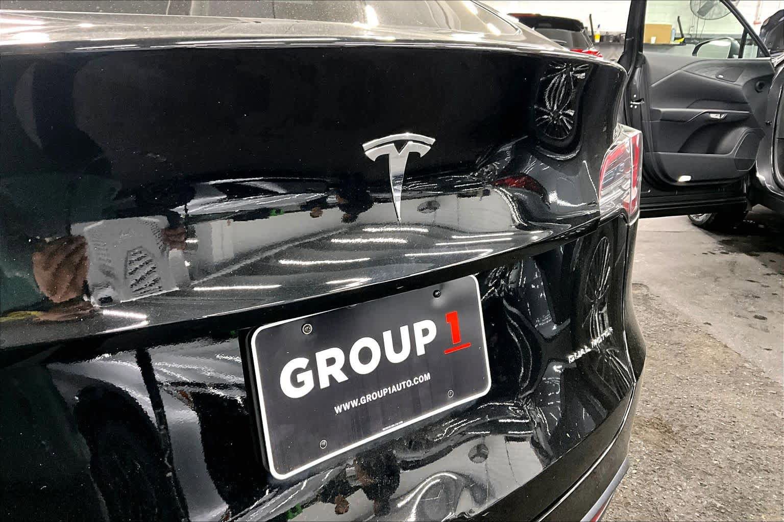 Used 2022 Tesla Model Y Long Range AWD/4WD image 29