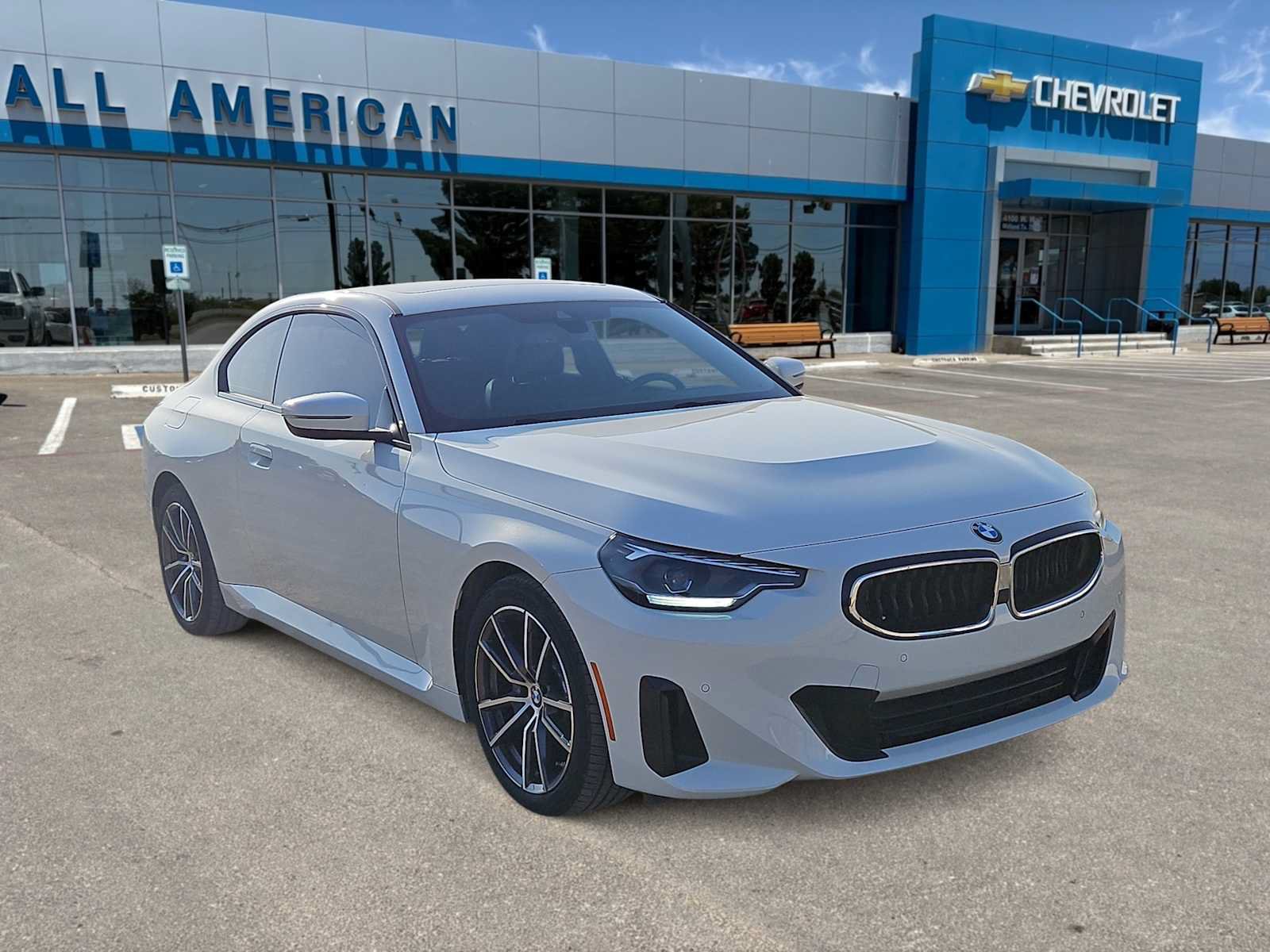 Used 2024 BMW 230i xDrive Coupe w/ Convenience Package AWD/4WD image 2