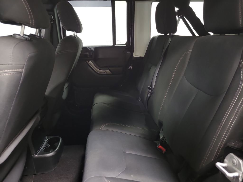 Used 2018 Jeep Wrangler Unlimited Sport image 21