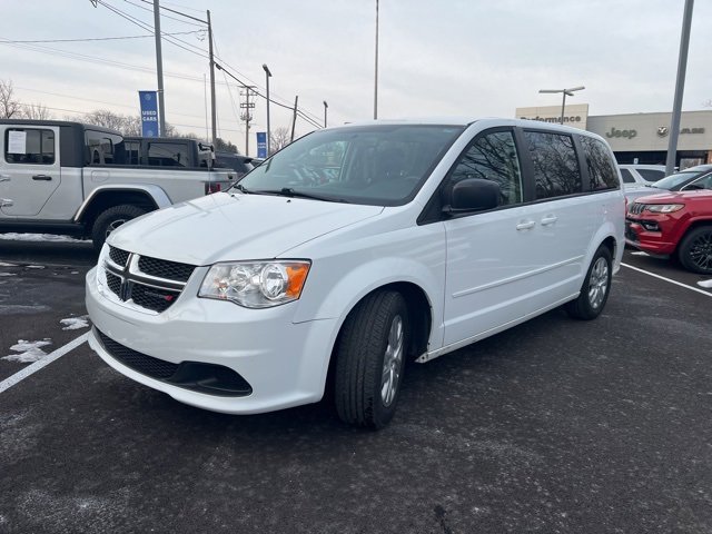 Used 2017 Dodge Grand Caravan SE image 5