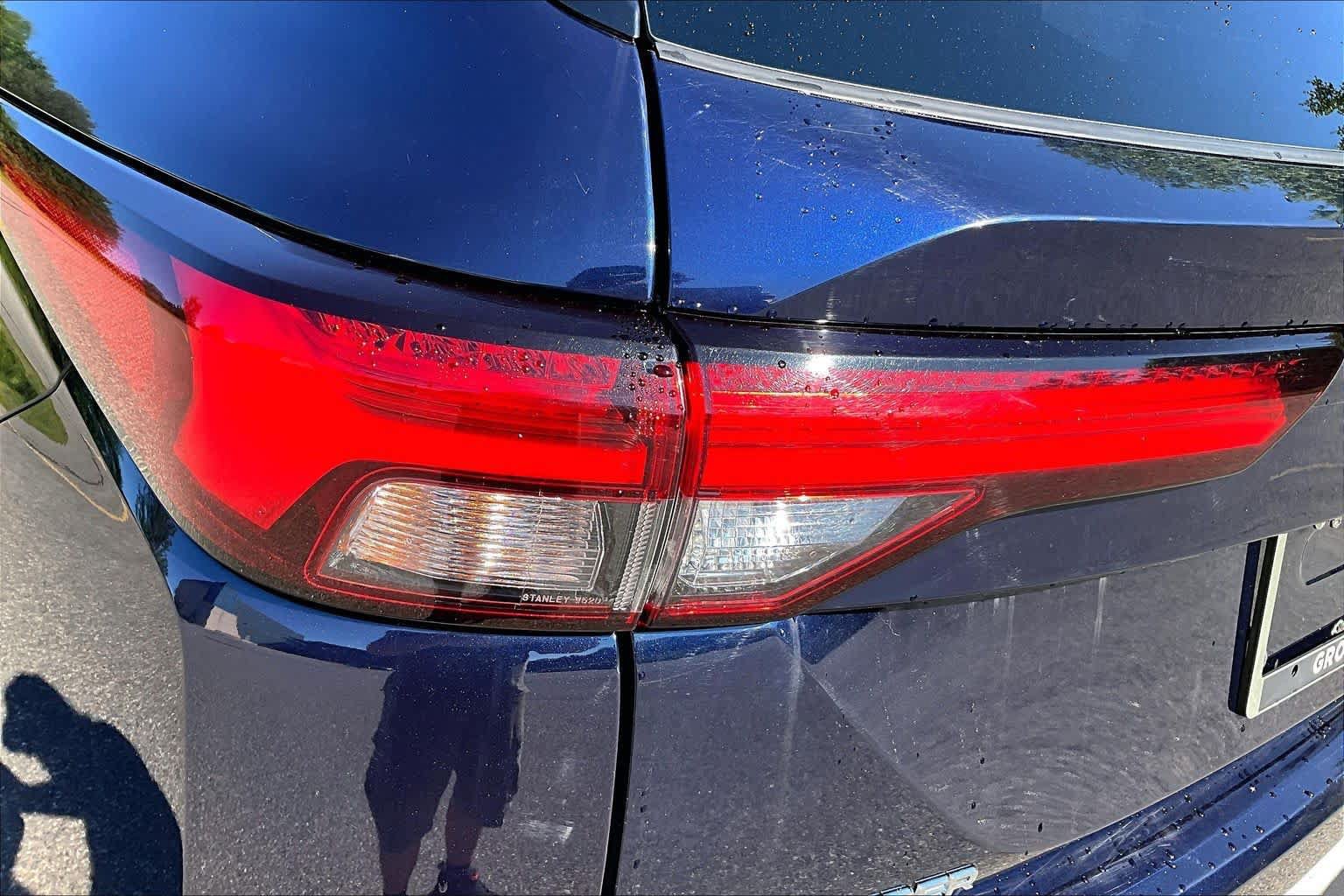 Used 2025 Mitsubishi Outlander SE AWD/4WD image 28