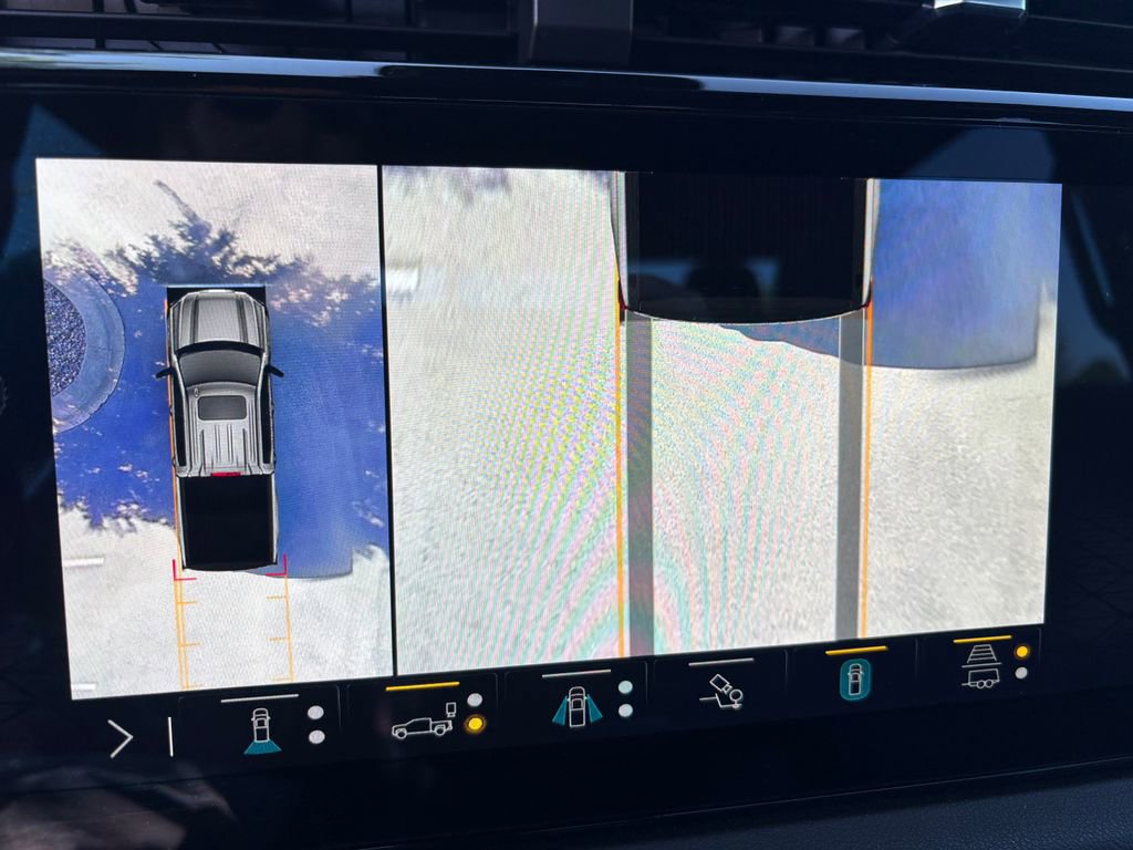 Certified 2023 GMC Sierra 1500 AT4 w/ AT4 Premium Package AWD/4WD image 31