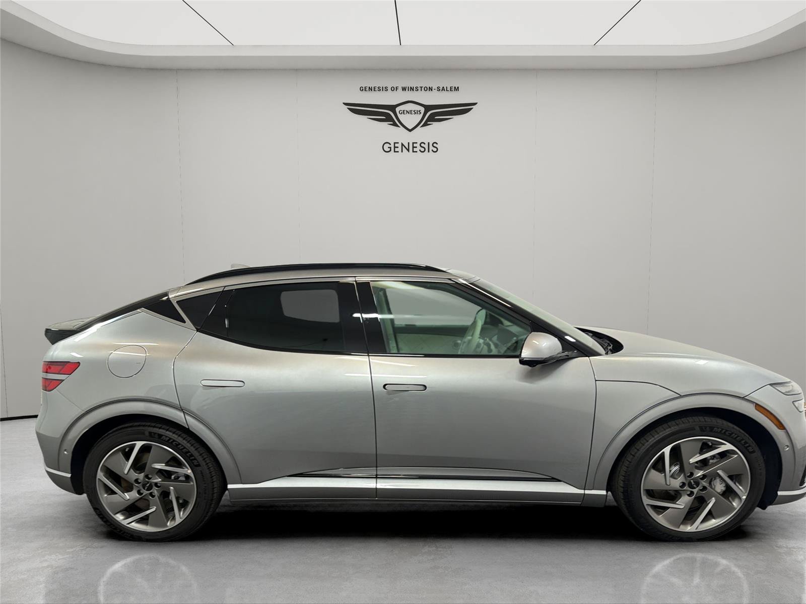 New 2026 Genesis GV60 Advance AWD/4WD image 6