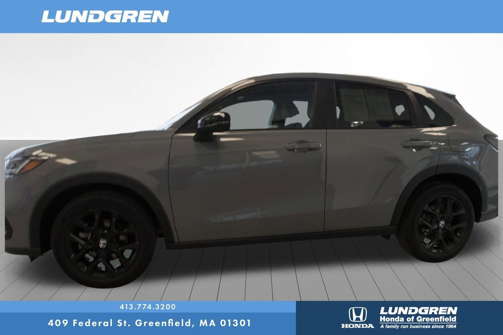 Used 2025 Honda HR-V Sport image 4