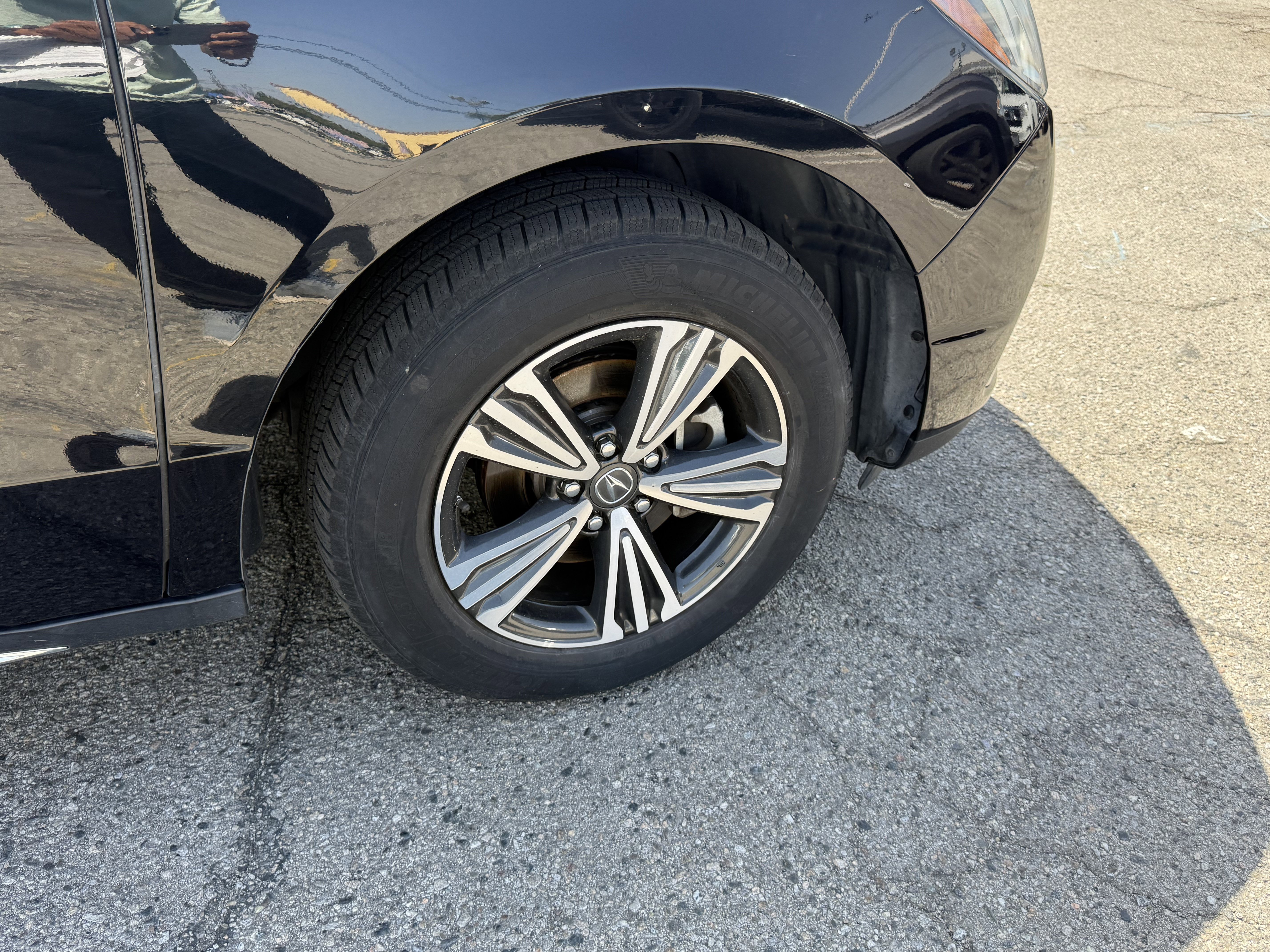 Used 2018 Acura MDX SH-AWD image 26