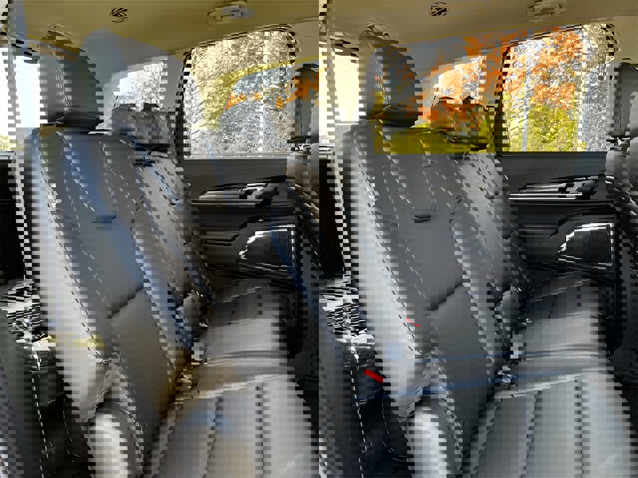 Used 2024 Kia Telluride LX image 27