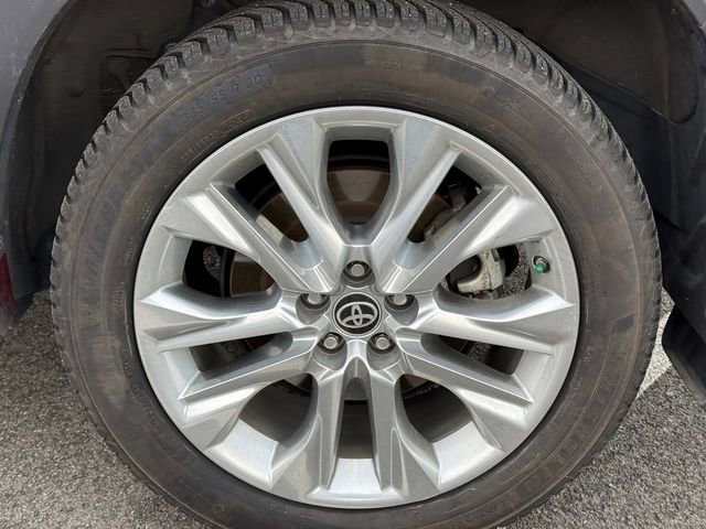 Certified 2021 Toyota Highlander Limited image 40