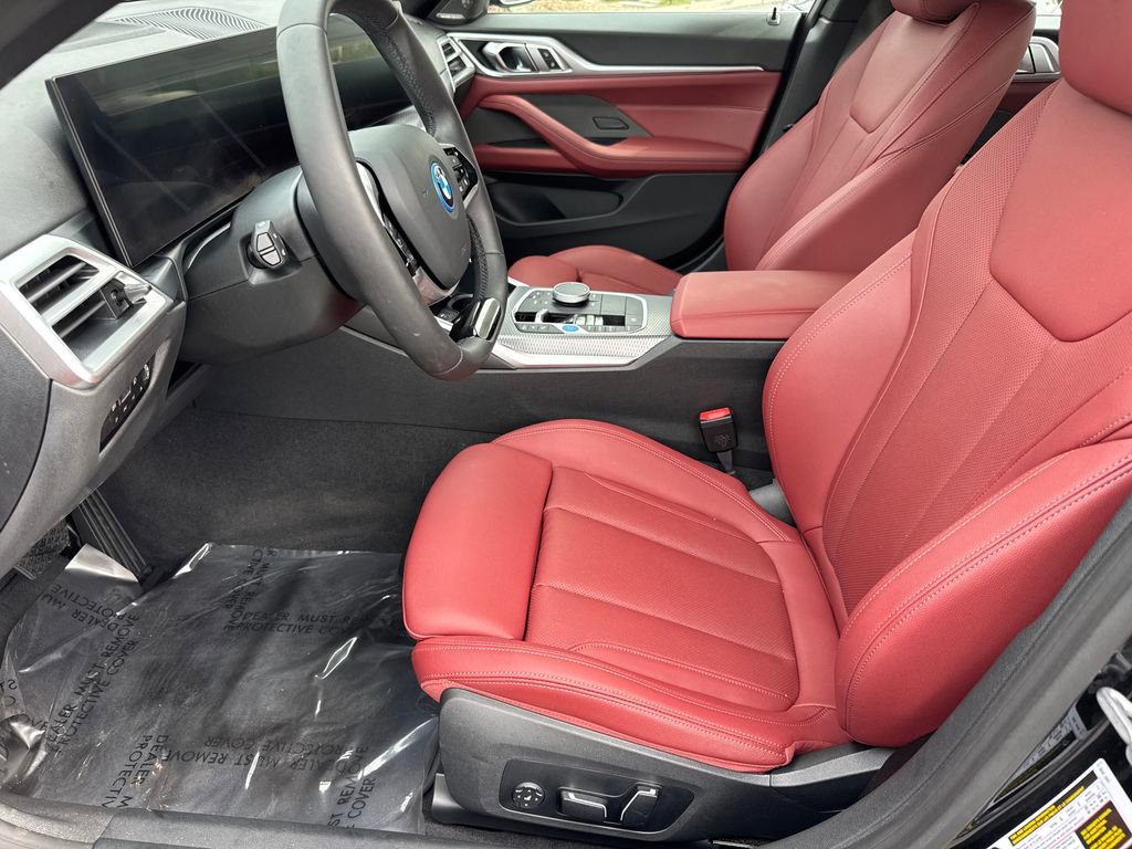 Used 2025 BMW i4 eDrive40 w/ Premium Package image 50