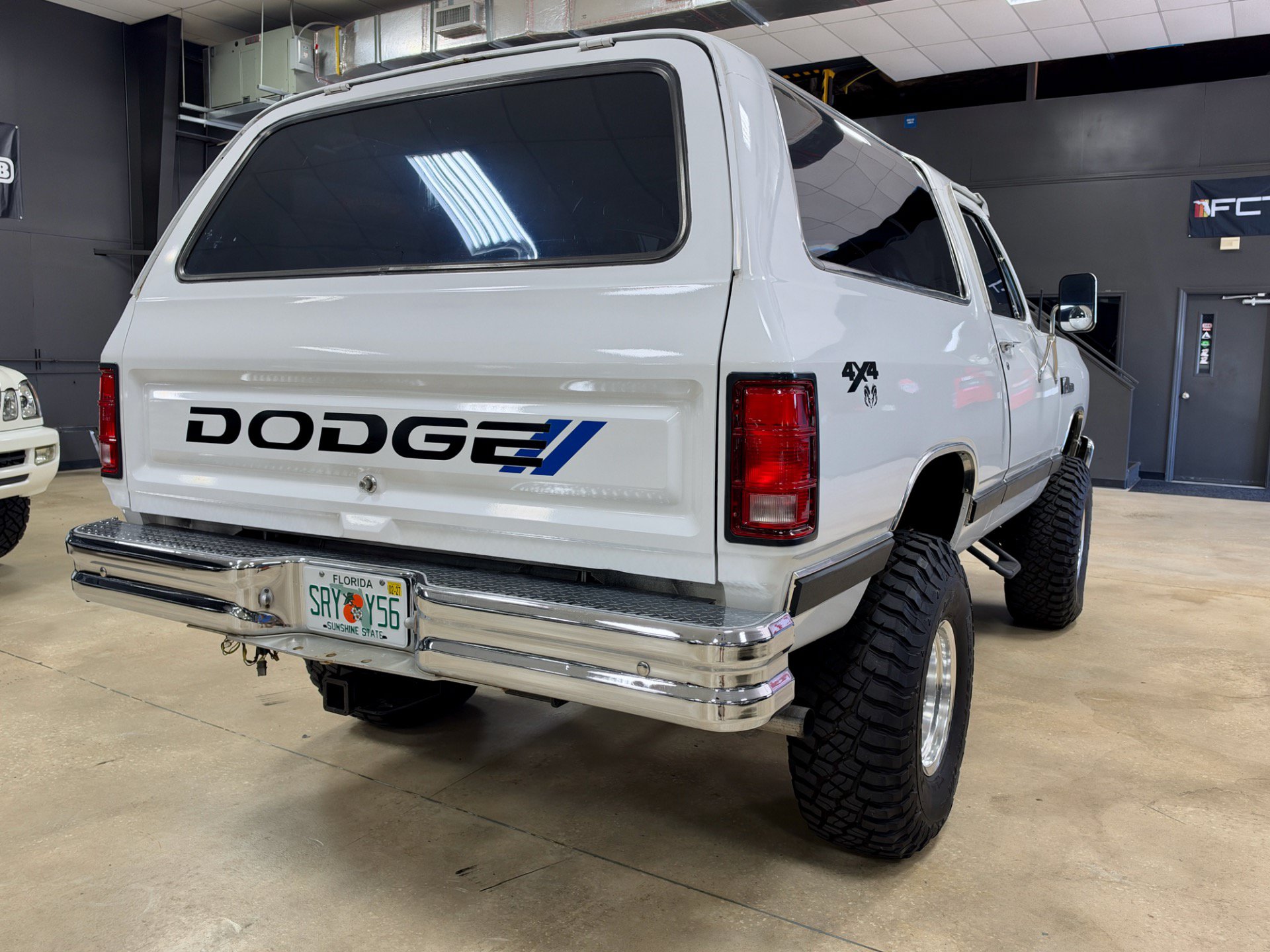 Used 1987 Dodge Ramcharger 4WD image 10