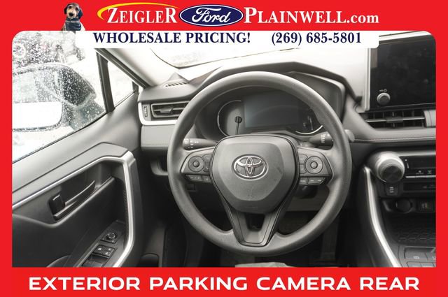 Used 2025 Toyota RAV4 LE image 8