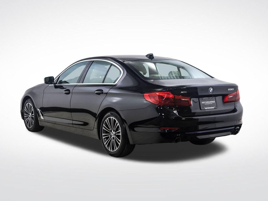 Used 2019 BMW 530i xDrive w/ Convenience Package AWD/4WD image 3