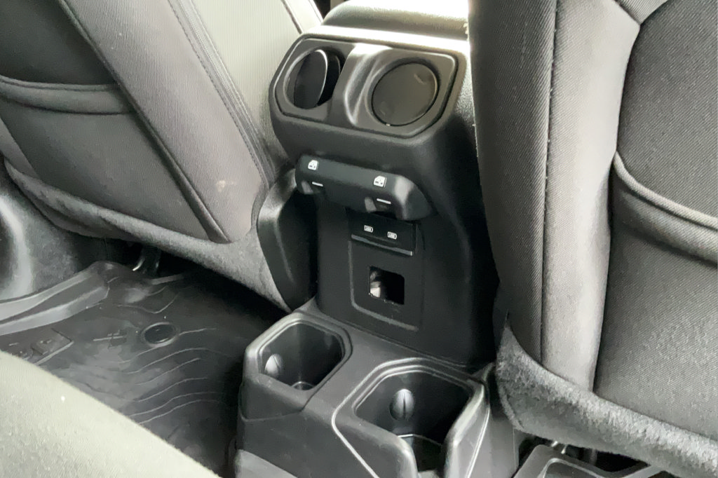 Used 2022 Jeep Gladiator Sport AWD/4WD image 21