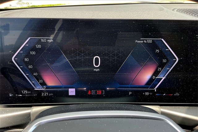 Used 2025 BMW 330i Sedan image 12