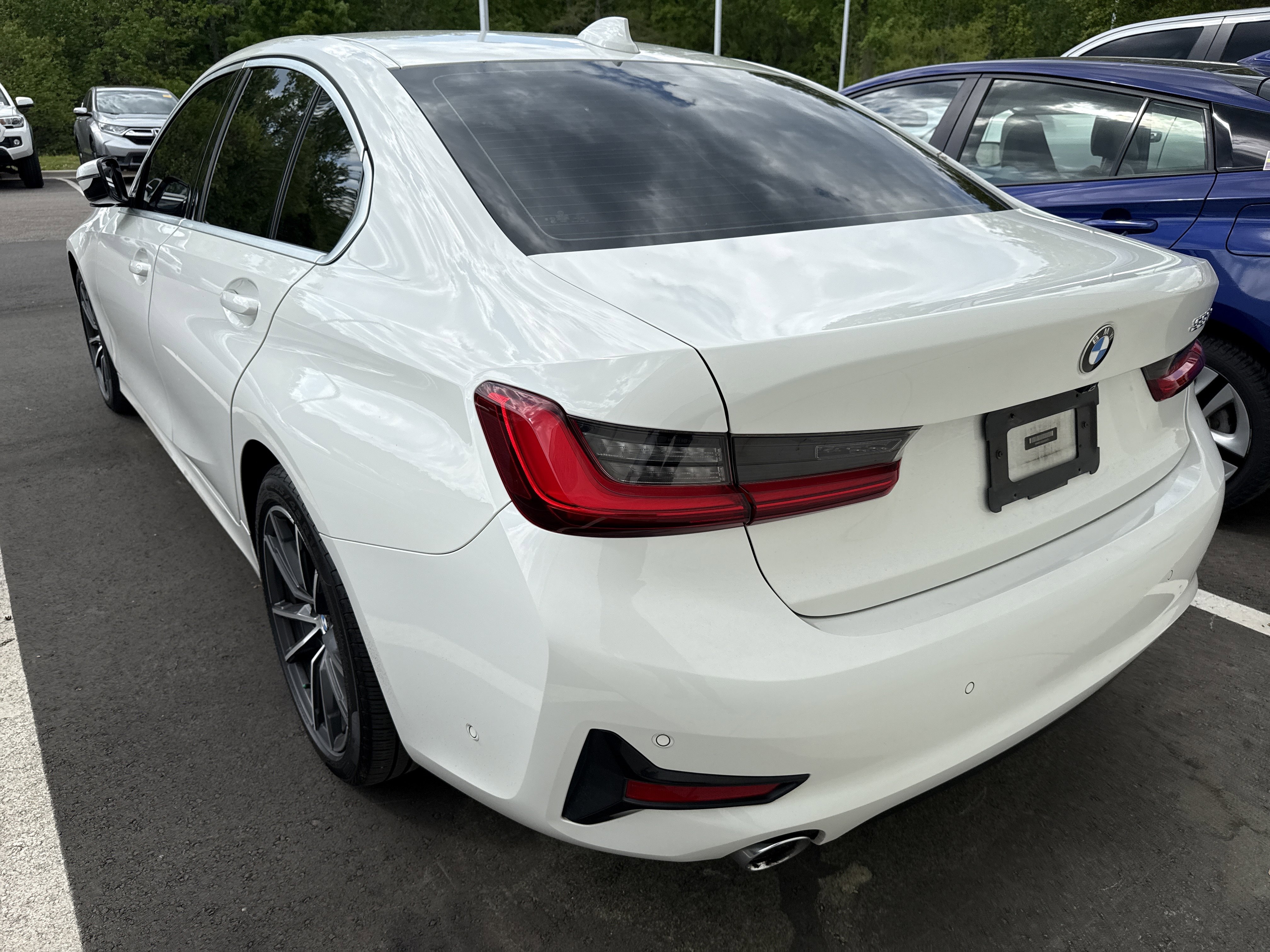 Used 2020 BMW 330i Sedan w/ Convenience Package image 42