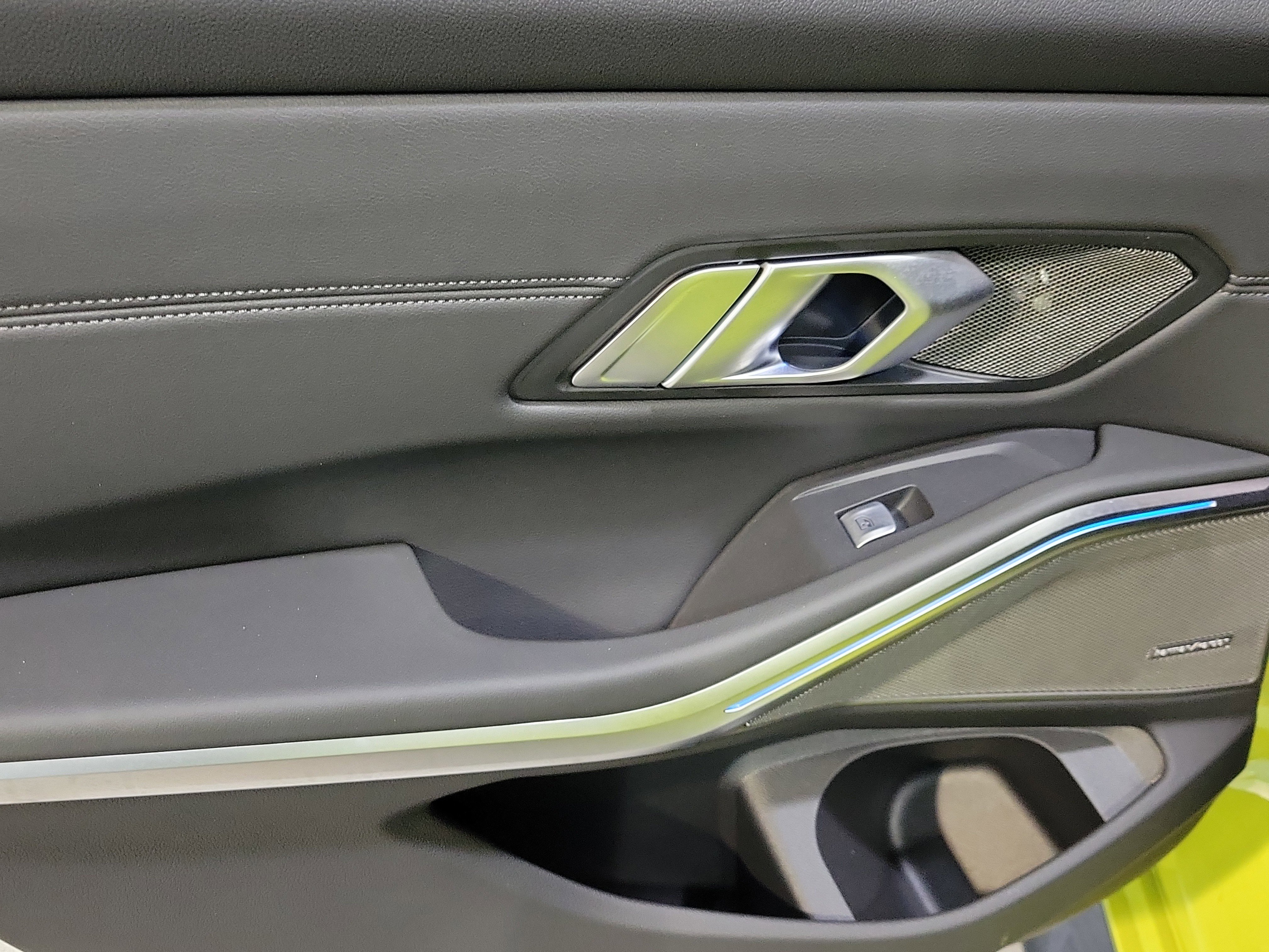 Used 2025 BMW M3 RWD image 13