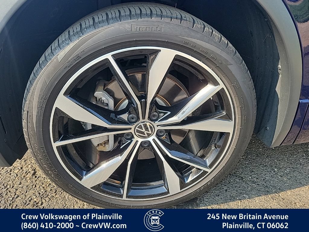Certified 2023 Volkswagen Tiguan SEL R-Line AWD/4WD image 17