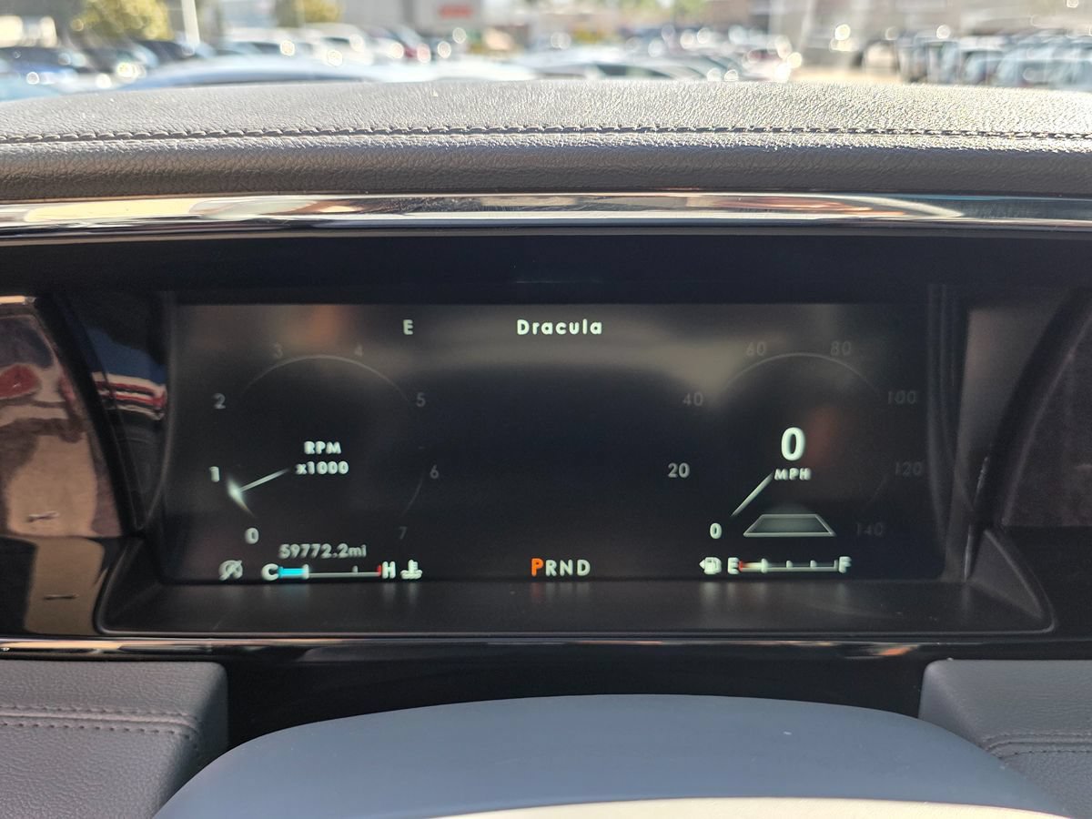 Used 2018 Lincoln Navigator L Select w/ Technology Package RWD image 37