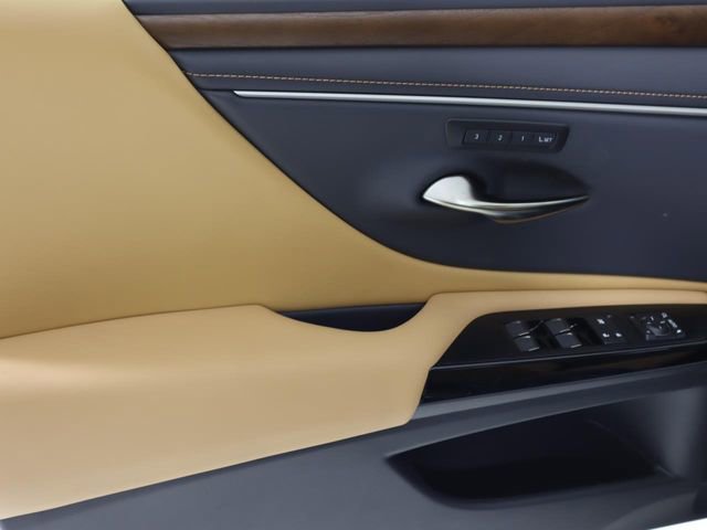 New 2025 Lexus ES 350 w/ Premium Package image 11