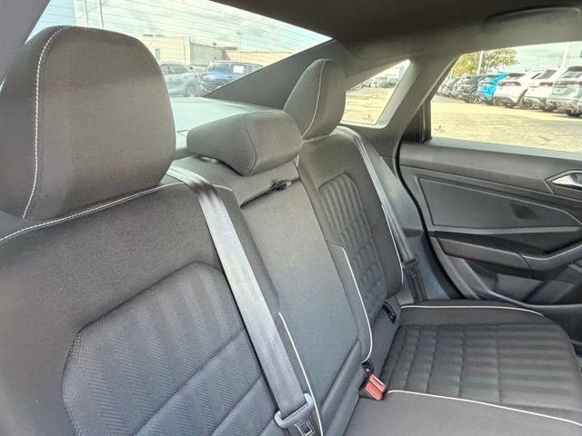 Certified 2023 Volkswagen Jetta Sport FWD image 15