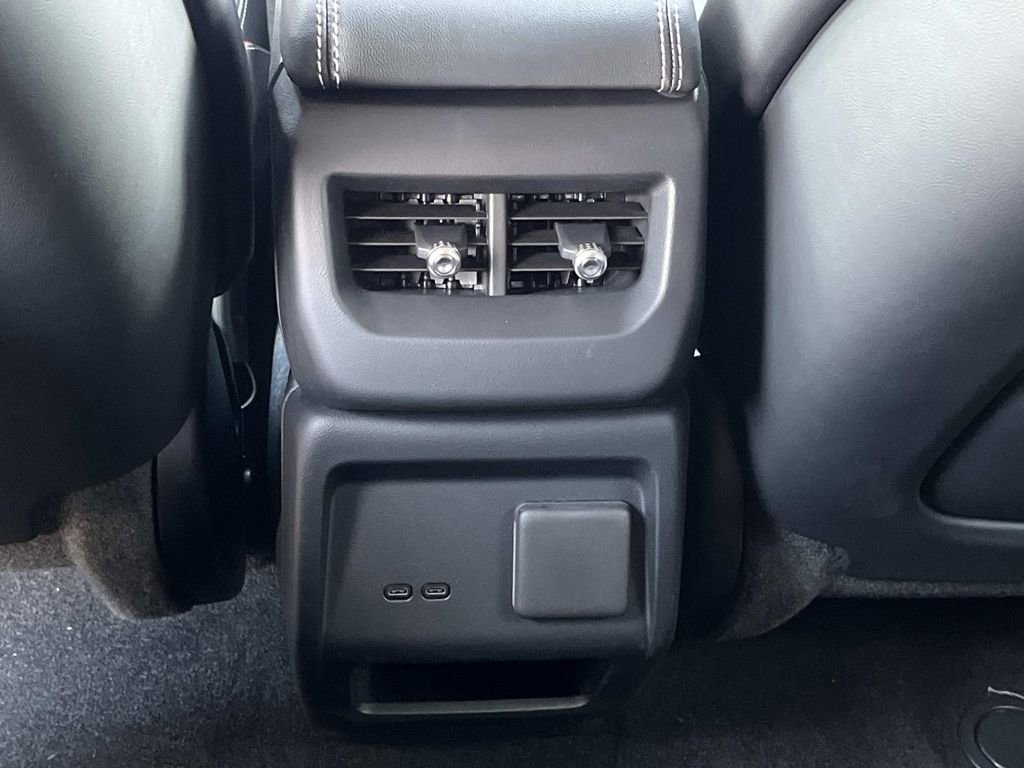 New 2025 Cadillac Optiq Sport 1 image 18