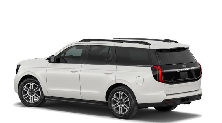 New 2026 Ford Expedition Active image 25