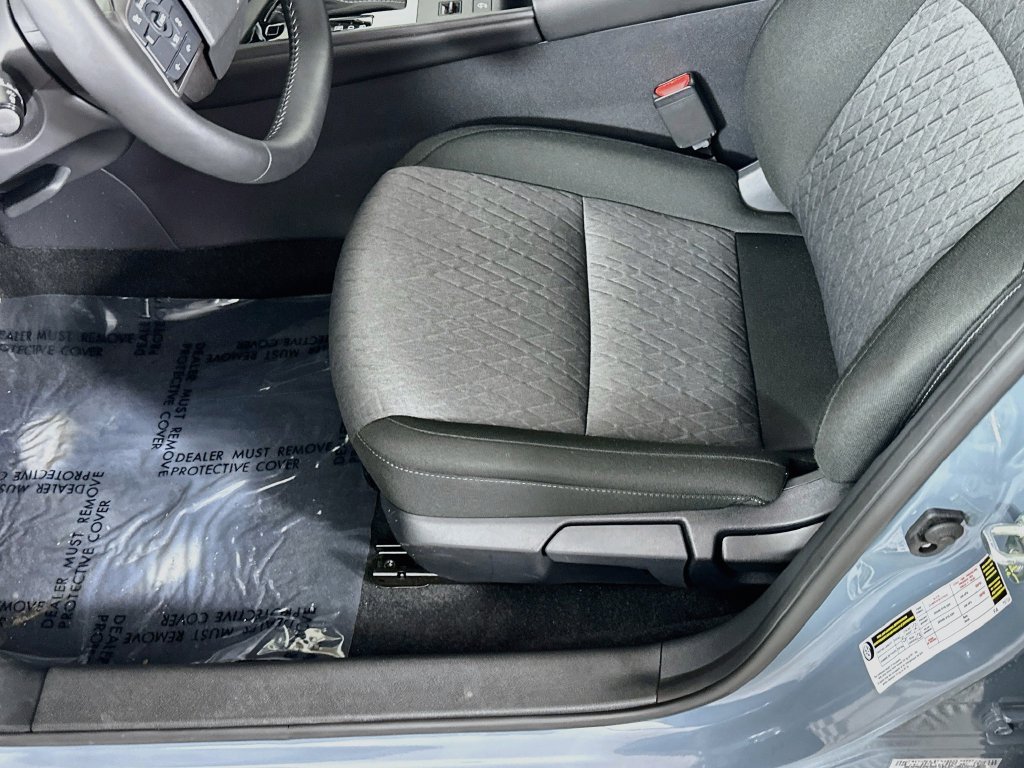Certified 2026 Nissan Sentra SV w/ SV Convenience Package FWD image 28