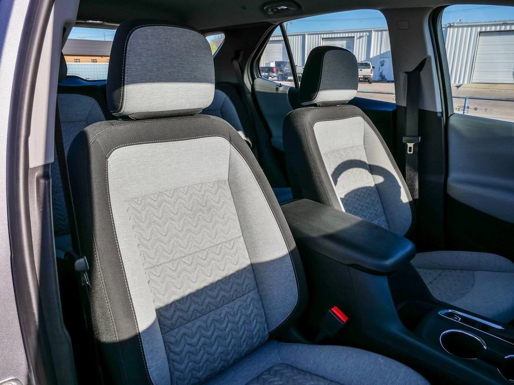 Used 2024 Chevrolet Equinox LS w/ Driver Confidence II Package image 12