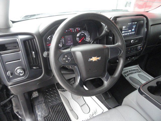 Used 2018 Chevrolet Silverado 1500 Custom w/ Custom Value Package image 9