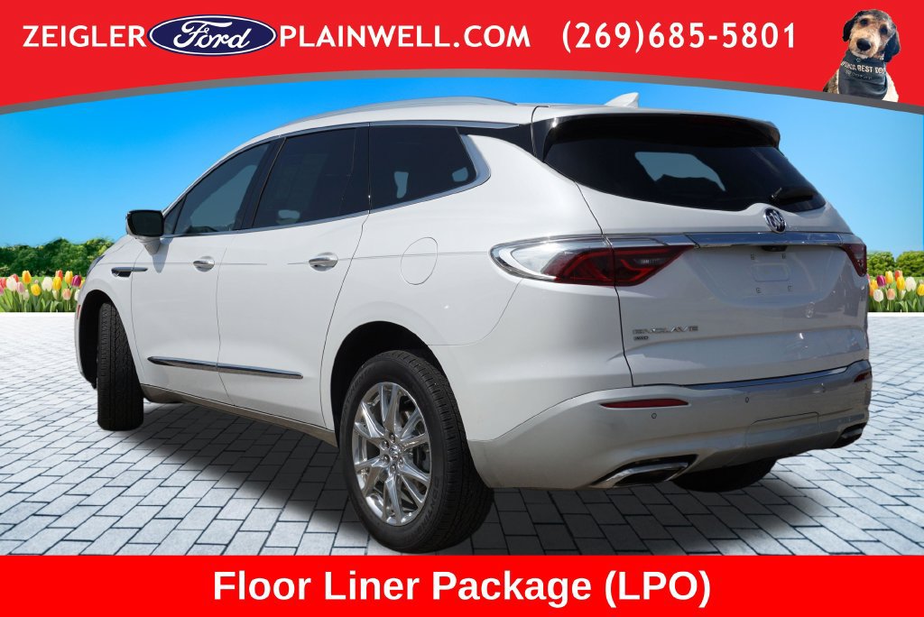Used 2024 Buick Enclave Essence w/ Experience Buick Package AWD/4WD image 3