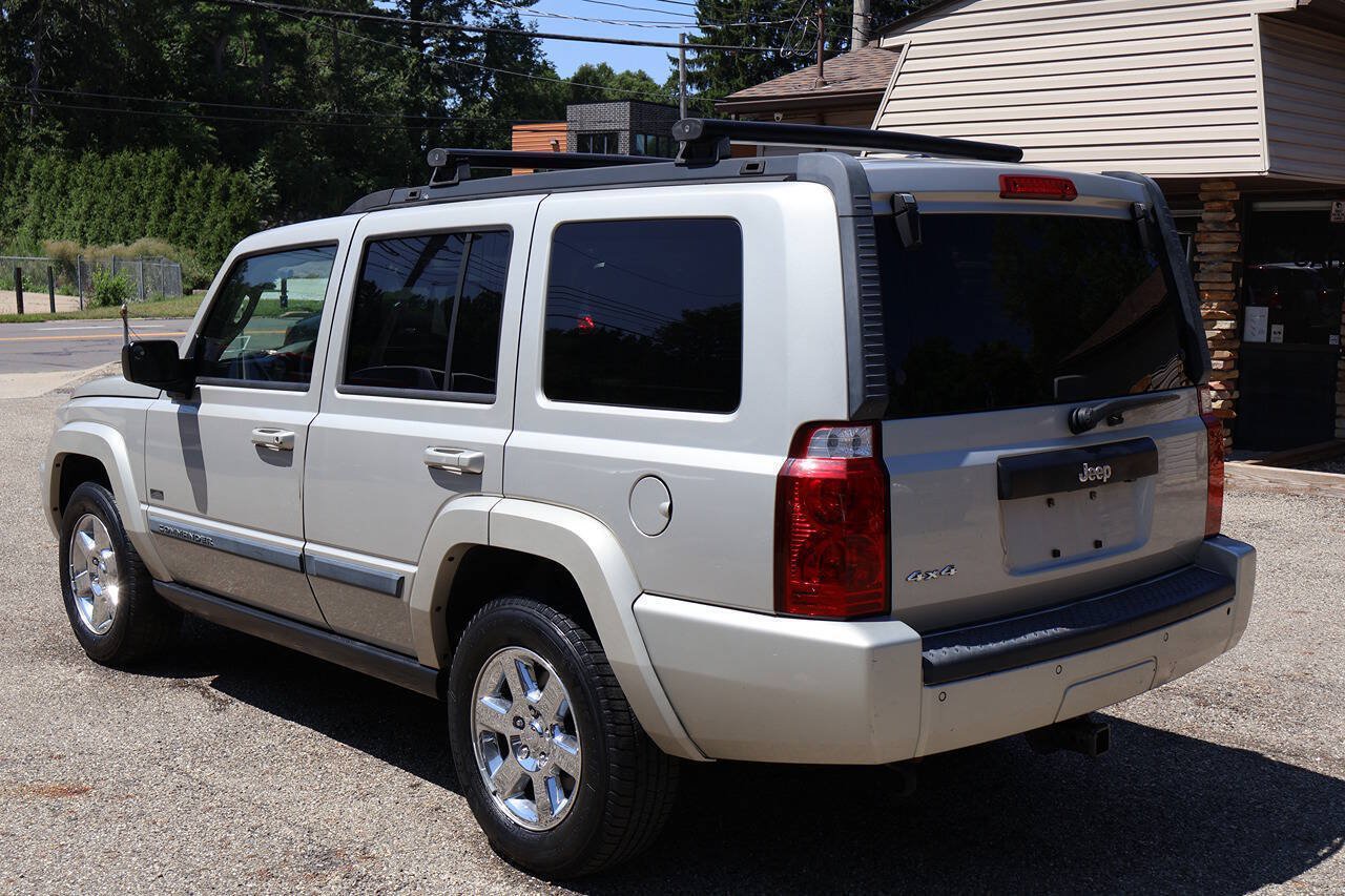 Used 2007 Jeep Commander Sport AWD/4WD image 5